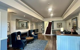 Whitegates Hotel